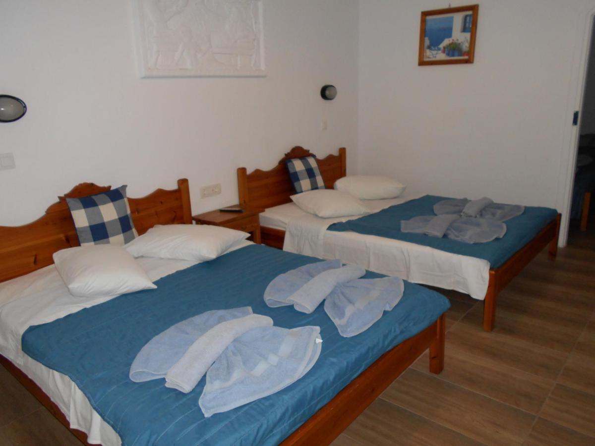 Studios Apartments Kapetanios Perissa  Exterior foto